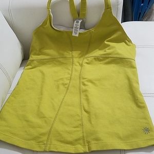 Athleta yoga workout top with built in bra M